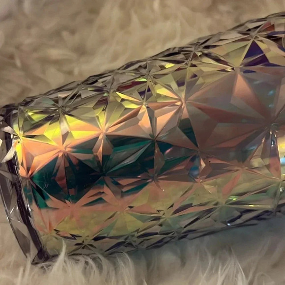 Starbucks New 2023 Holiday kalesiscope iridescent Tumbler - Picture 3 of 7